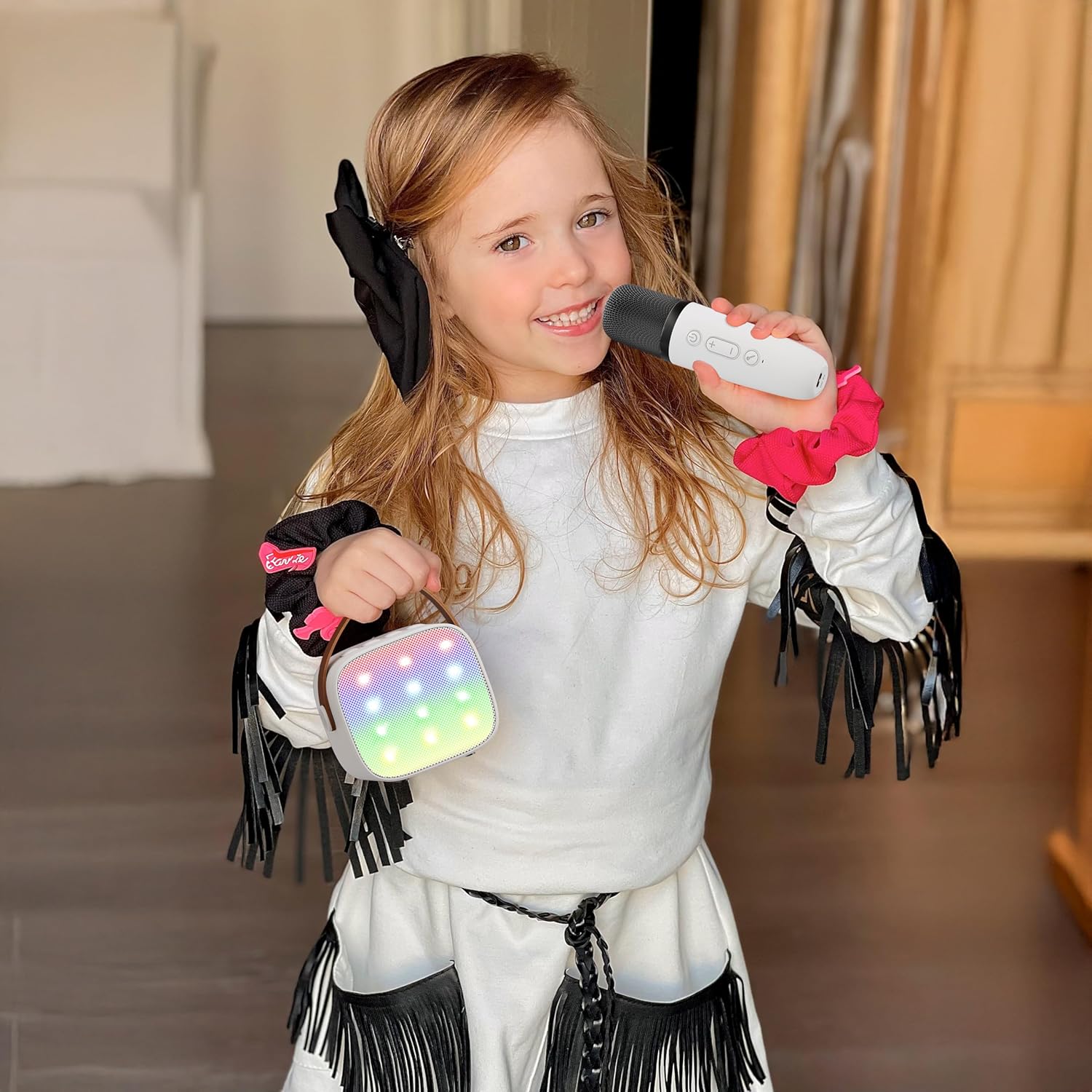 YLL Mini Karaoke Machine for Kids Adults, Portable Bluetooth Speaker with 2 Wireless Microphones,Toys Birthday Gifts for Girls 3, 4, 5, 6, 7, 8, 9, 10, 11, 12+ Years Old Toddler Teens(White)